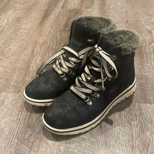 Cliffs Lace Up Boot